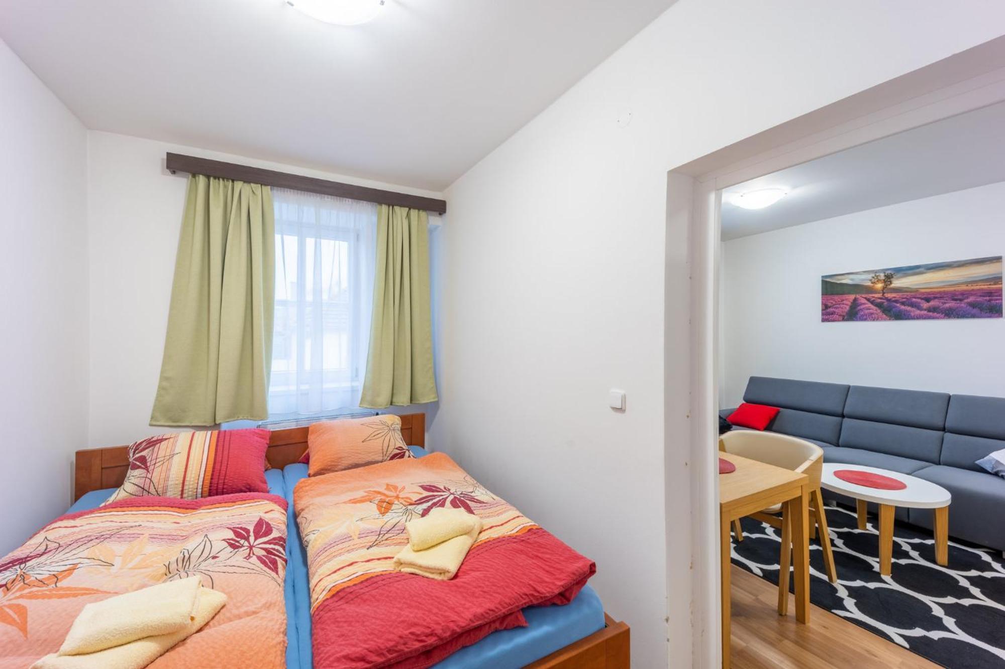 Bezauberndes Gaestehaus In Šatov Extérieur photo