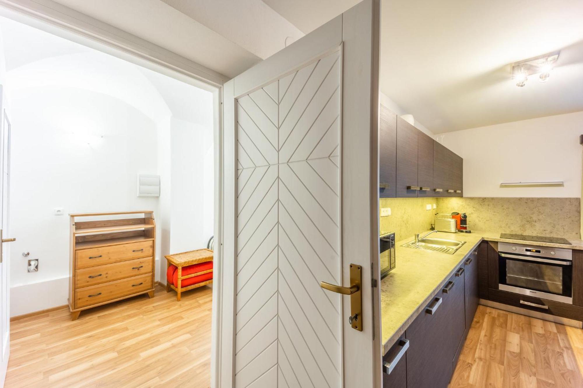 Bezauberndes Gaestehaus In Šatov Extérieur photo